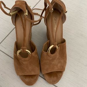 Calvin Klein brown wedges sz 8
